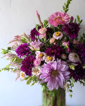 Load image into Gallery viewer, Deluxe Garden Bouquet for Local Flower Delivery