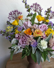 Load image into Gallery viewer, Artisan flower arrangement in a modern ceramic vase for Local Flower Delivery