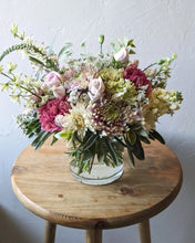 Load image into Gallery viewer, Petite Garden Bouquet for Local Flower Delivery