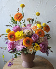 Load image into Gallery viewer, Artisan flower arrangement in a modern ceramic vase for Local Flower Delivery