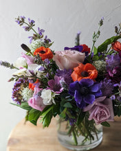 Load image into Gallery viewer, Petite Garden Bouquet for Local Flower Delivery