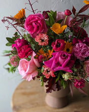 Load image into Gallery viewer, Artisan flower arrangement in a modern ceramic vase for Local Flower Delivery