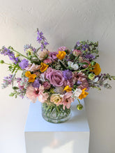 Load image into Gallery viewer, Petite Garden Bouquet for Local Flower Delivery