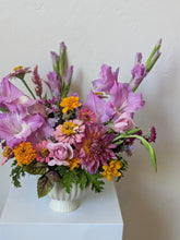 Load image into Gallery viewer, Light and Airy Floral arrangement for local delivery