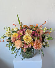 Load image into Gallery viewer, Petite Garden Bouquet for Local Flower Delivery
