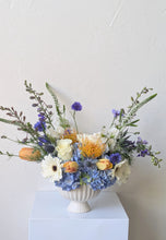 Load image into Gallery viewer, Light and Airy Floral arrangement for local delivery