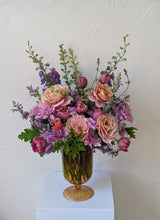 Load image into Gallery viewer, The Juliette flower arrangement for Local Delivery