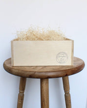 Load image into Gallery viewer, Spoil Me Artisan Gift Box