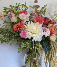 Load image into Gallery viewer, Deluxe Garden Bouquet for Local Flower Delivery