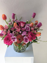Load image into Gallery viewer, Petite Garden Bouquet for Local Flower Delivery
