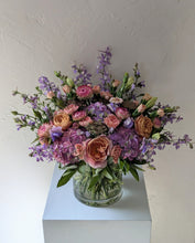 Load image into Gallery viewer, Petite Garden Bouquet for Local Flower Delivery
