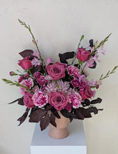 Load image into Gallery viewer, Artisan flower arrangement in a modern ceramic vase for Local Flower Delivery
