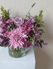 Load image into Gallery viewer, Petite Garden Bouquet for Local Flower Delivery
